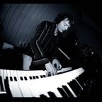 AJ key.tif